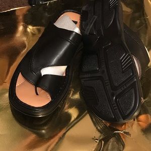 Shoes - Men Black Leather Sandals Shoes - Men Black Leather Sandals